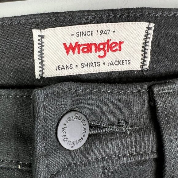 Wrangler Women's Black High Rise Bold Boot Jeans Size 2 x 32 NWT - Picture 4 of 11